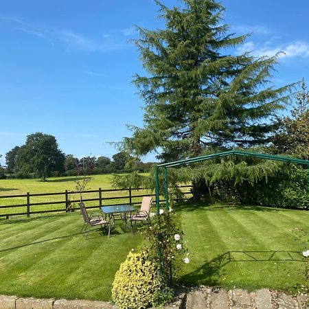 Bank Farm Cottages Nantwich Exteriör bild